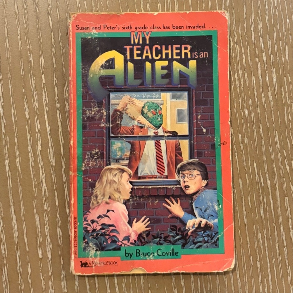 My Teacher Is an Alien Bruce Coville 1989 First Printing Minstrel Paperback Book